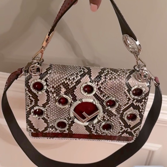 Fendi Kan I Flogo python bag- authentic with all papers - Picture 2 of 14